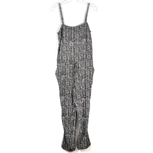 Loft Black & White Pattern Lightweight Jogger Leg Tank Top Jumpsuit Romper XS - Picture 1 of 6